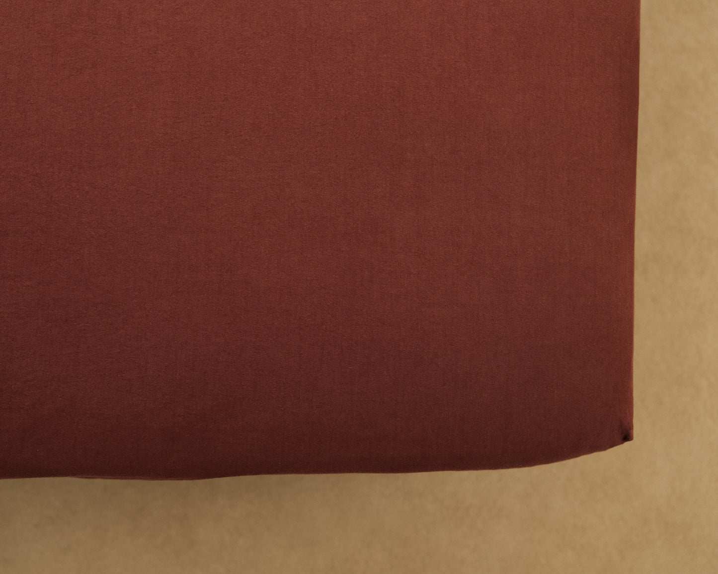 percale fitted sheet — cacao
