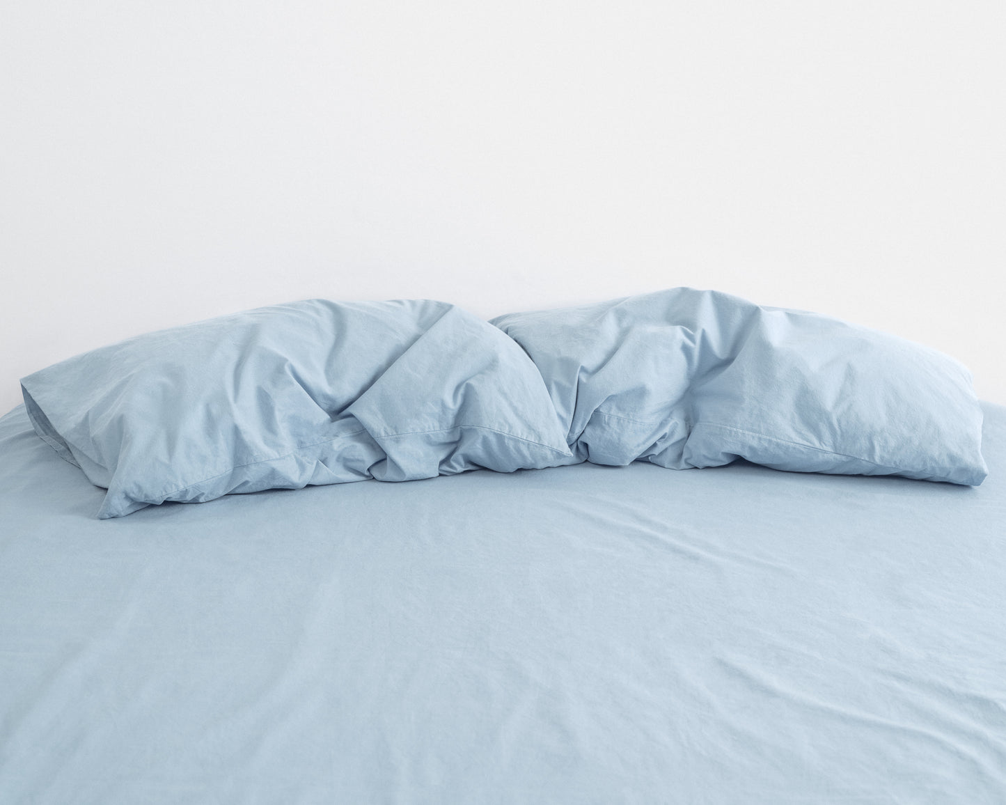 percale pillowcase — light blue