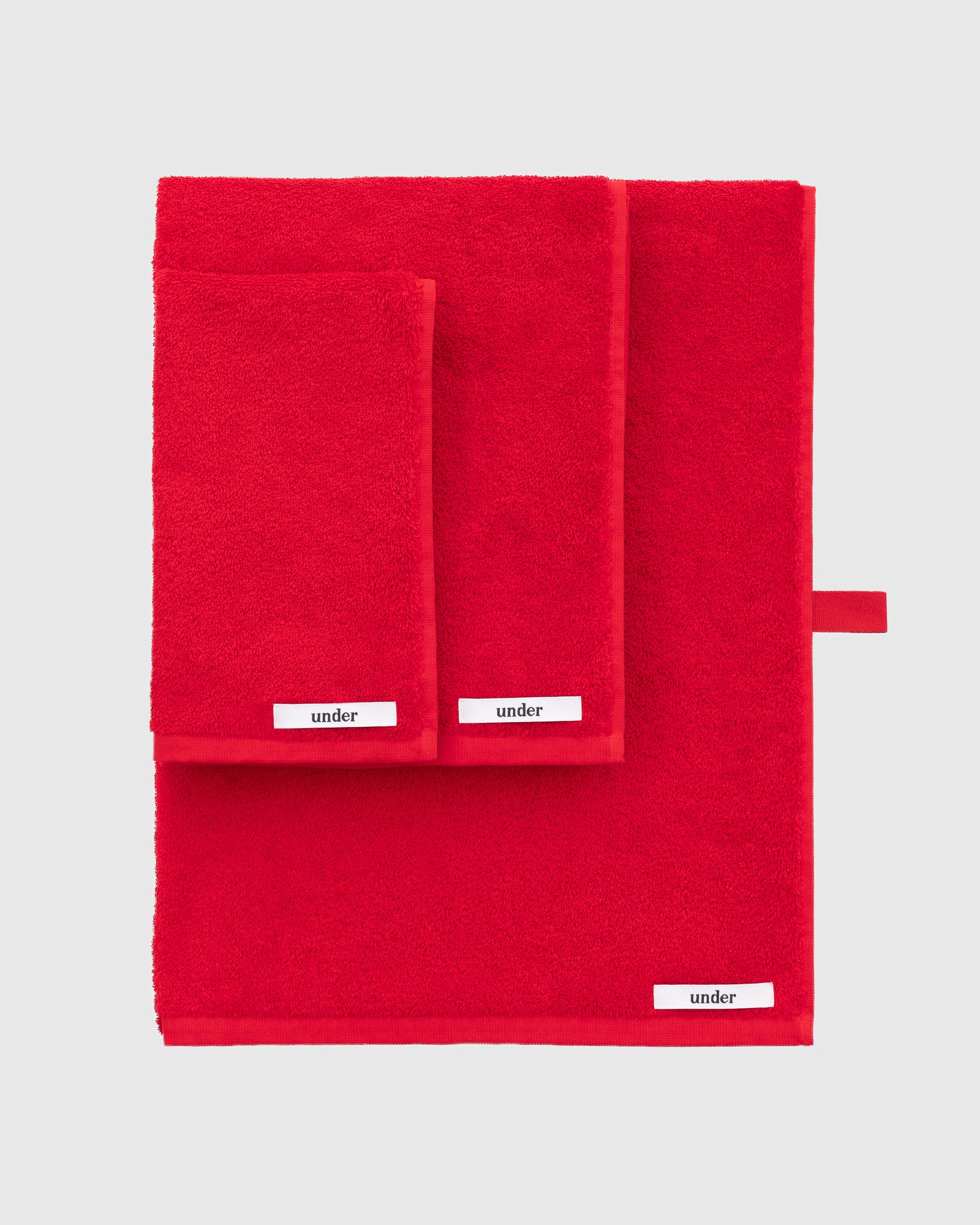 towel set — tulip red