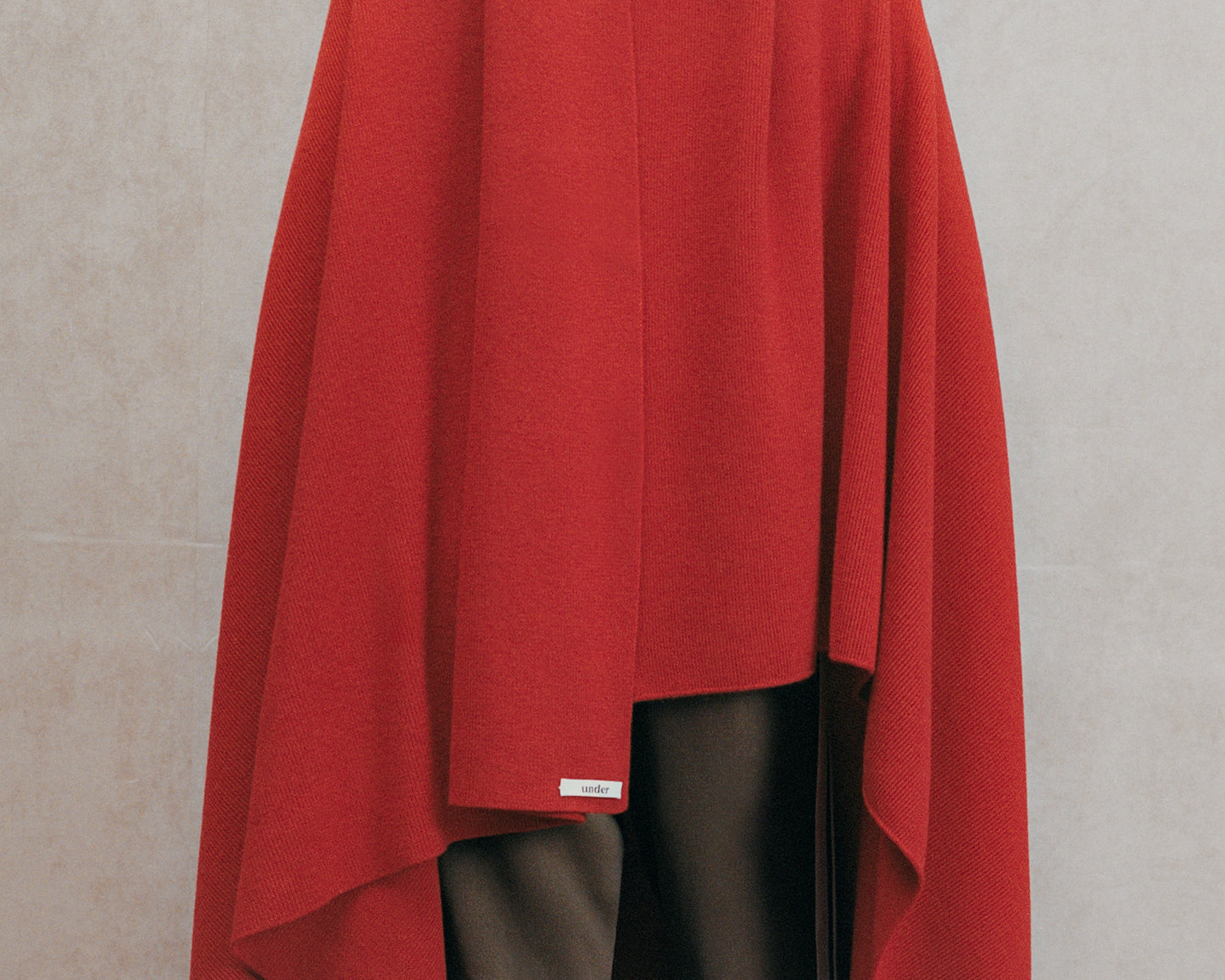 wool blanket — tulip red